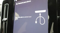 2025 (74) VOLVO XC40 2.0 B3P Ultra Dark 5dr Auto 5121051