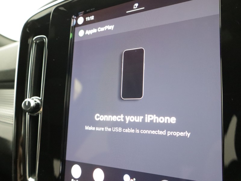 2025 (74) VOLVO XC40 2.0 B3P Ultra Dark 5dr Auto 5121049