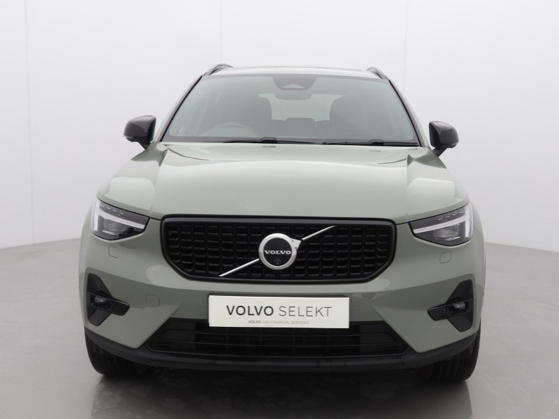 2025 (74) VOLVO XC40 2.0 B3P Ultra Dark 5dr Auto 5120993