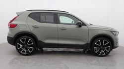 2025 (74) VOLVO XC40 2.0 B3P Ultra Dark 5dr Auto 5120997