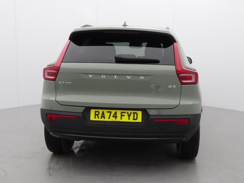2025 (74) VOLVO XC40 2.0 B3P Ultra Dark 5dr Auto 5120995