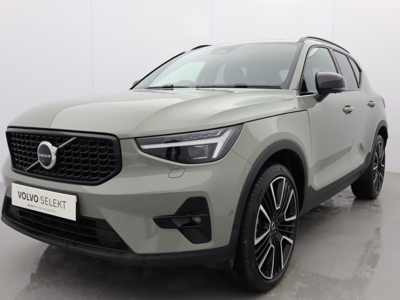2025 (74) VOLVO XC40 2.0 B3P Ultra Dark 5dr Auto 5121007
