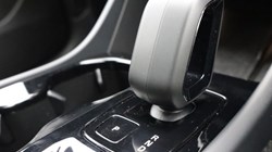 2025 (74) VOLVO XC40 2.0 B3P Ultra Dark 5dr Auto 5121054