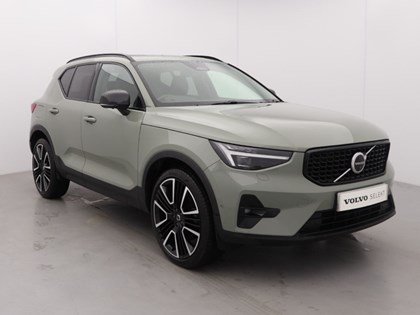2025 (74) VOLVO XC40 2.0 B4P Ultra Dark 5dr Auto