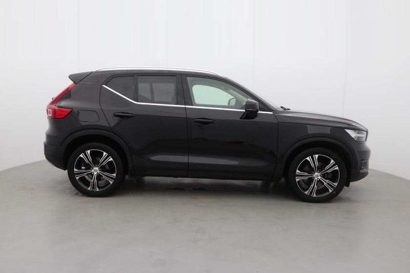 2020 (70) VOLVO XC40 2.0 B5P Inscription Pro 5dr AWD Auto 5110033