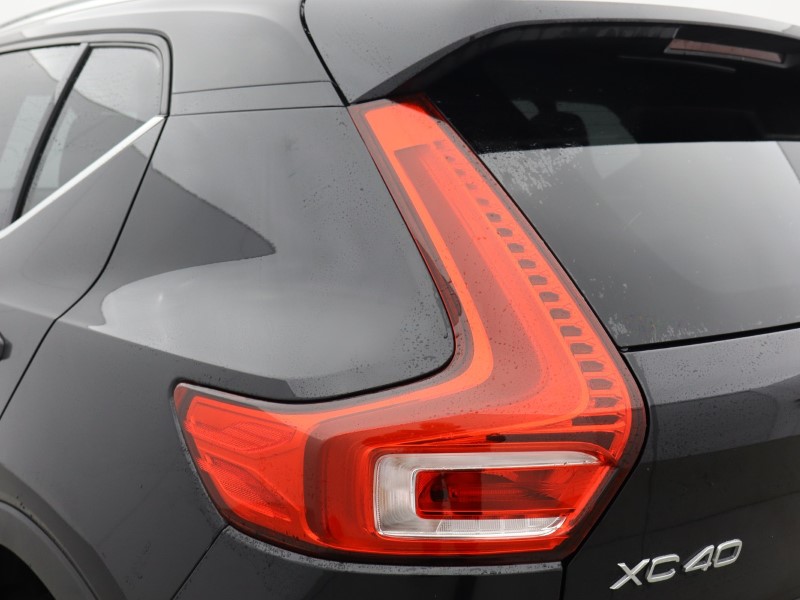 2020 (70) VOLVO XC40 2.0 B5P Inscription Pro 5dr AWD Auto 5109847