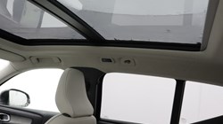 2020 (70) VOLVO XC40 2.0 B5P Inscription Pro 5dr AWD Auto 5110103