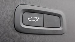 2020 (70) VOLVO XC40 2.0 B5P Inscription Pro 5dr AWD Auto 5109851