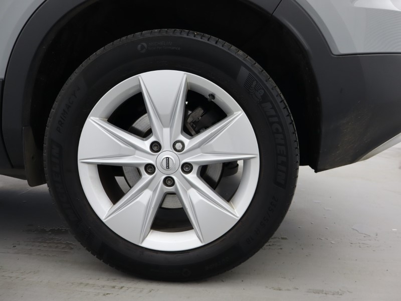 2023 (73) VOLVO XC40 2.0 B3P Core 5dr Auto 5200764