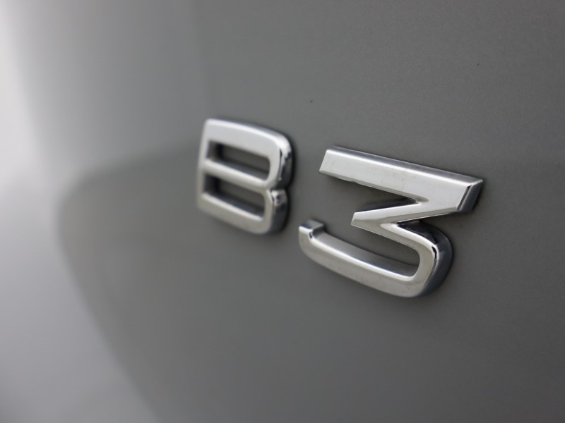 2023 (73) VOLVO XC40 2.0 B3P Core 5dr Auto 5200760