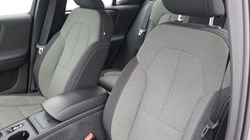 2023 (73) VOLVO XC40 2.0 B3P Core 5dr Auto 5200776