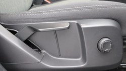 2023 (73) VOLVO XC40 2.0 B3P Core 5dr Auto 5200773