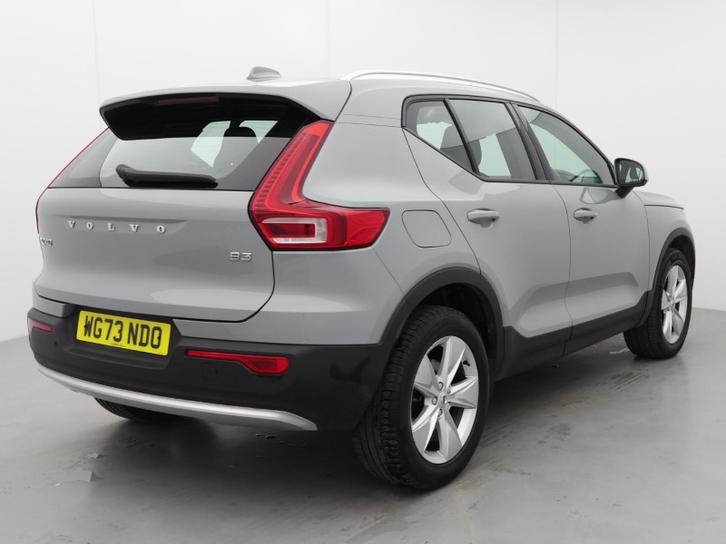 2023 (73) VOLVO XC40 2.0 B3P Core 5dr Auto 5200752