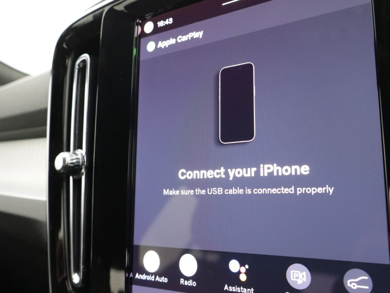 2023 (73) VOLVO XC40 2.0 B3P Core 5dr Auto 5200791