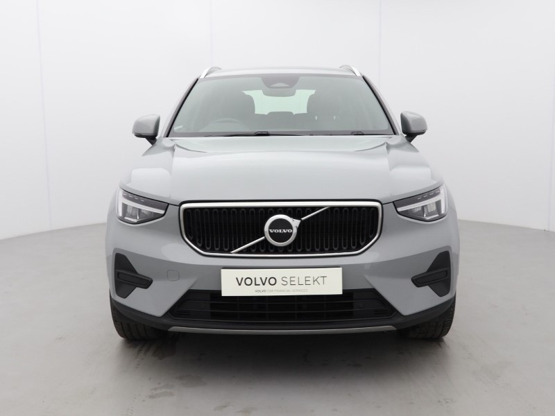 2023 (73) VOLVO XC40 2.0 B3P Core 5dr Auto 5200746