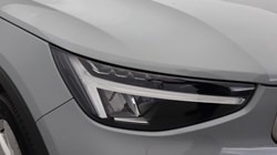 2023 (73) VOLVO XC40 2.0 B3P Core 5dr Auto 5200753