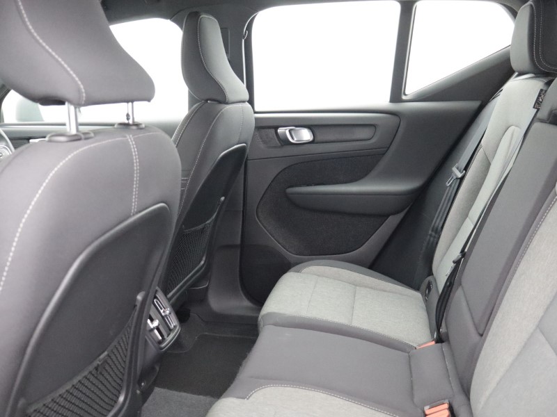 2023 (73) VOLVO XC40 2.0 B3P Core 5dr Auto 5200767