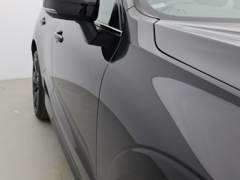 2024 (24) VOLVO XC60 2.0 B5P Plus Black Edition 5dr AWD Geartronic 5128742