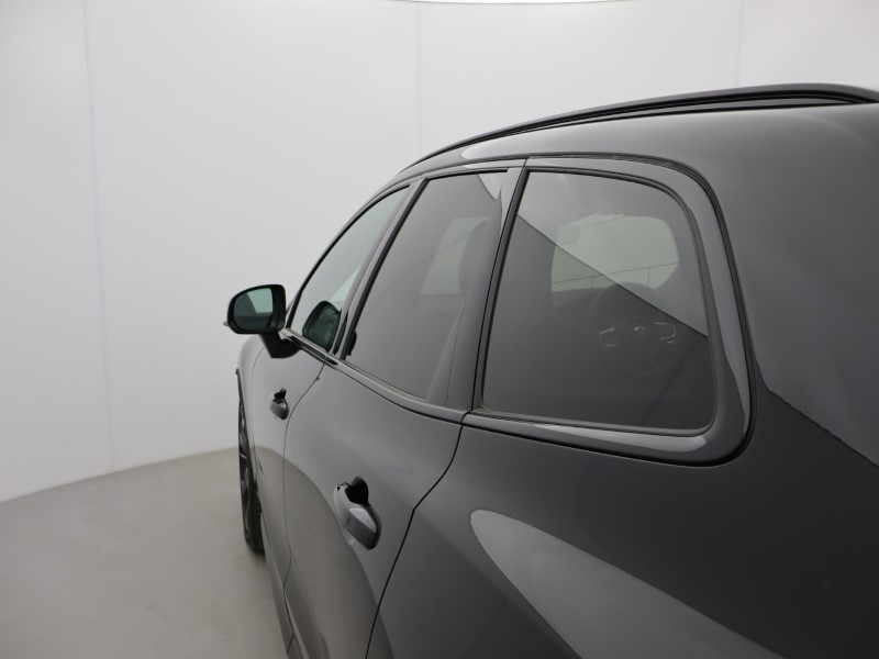 2024 (24) VOLVO XC60 2.0 B5P Plus Black Edition 5dr AWD Geartronic 5128748