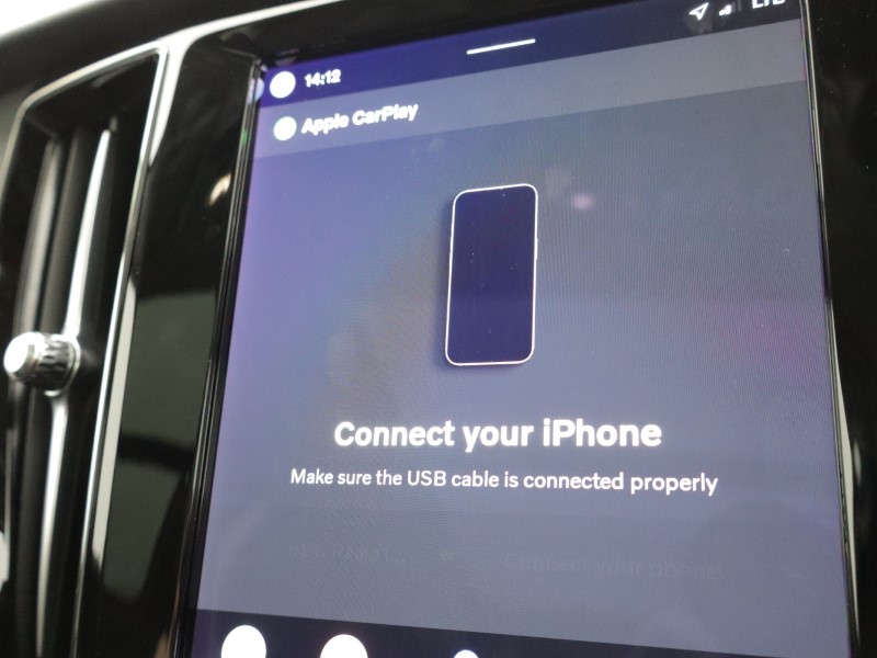 2023 (72) VOLVO V60 2.0 T6 [350] RC PHEV Ultimate Dark 5dr AWD Auto 5182678