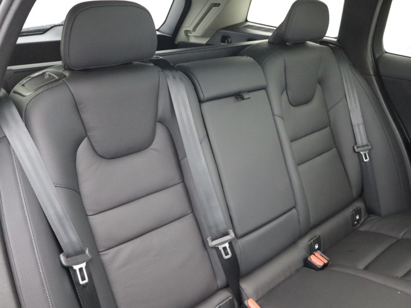 2023 (72) VOLVO V60 2.0 T6 [350] RC PHEV Ultimate Dark 5dr AWD Auto 5182665