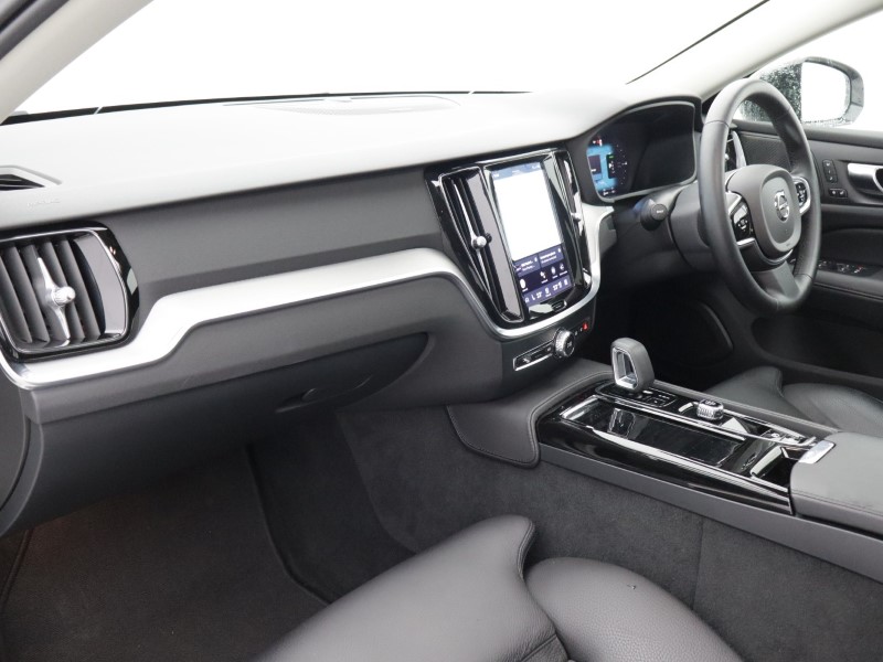 2023 (72) VOLVO V60 2.0 T6 [350] RC PHEV Ultimate Dark 5dr AWD Auto 5182658