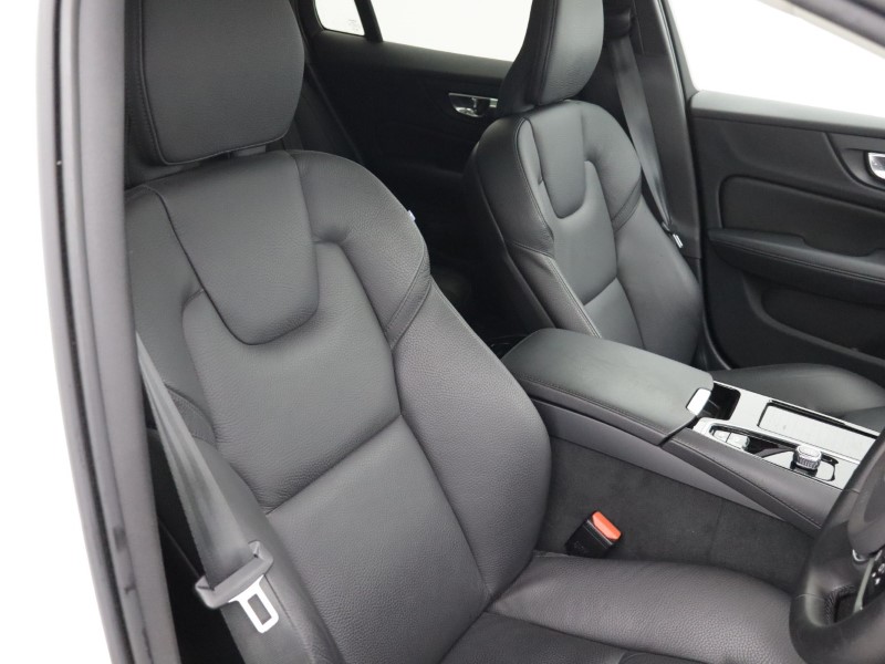 2023 (72) VOLVO V60 2.0 T6 [350] RC PHEV Ultimate Dark 5dr AWD Auto 5182655