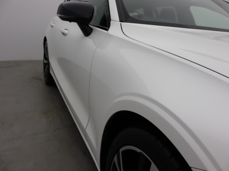 2023 (72) VOLVO V60 2.0 T6 [350] RC PHEV Ultimate Dark 5dr AWD Auto 5182632