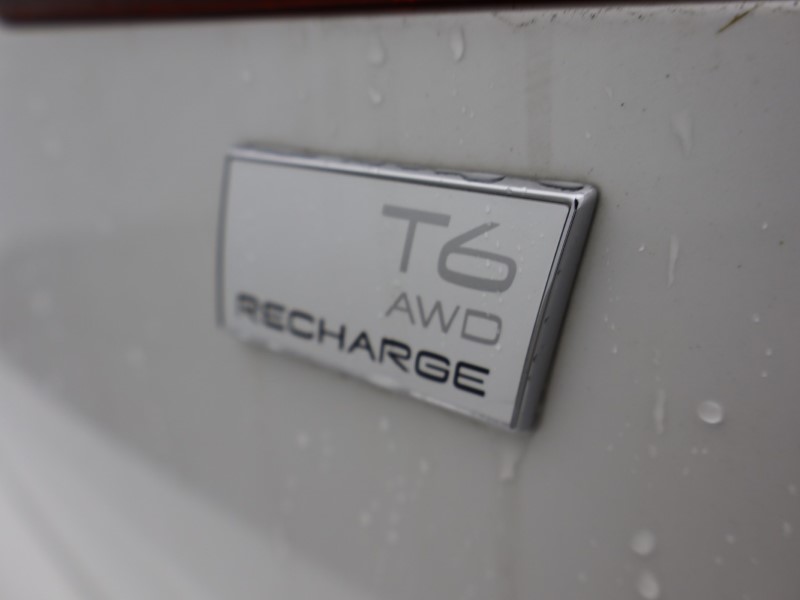 2023 (72) VOLVO V60 2.0 T6 [350] RC PHEV Ultimate Dark 5dr AWD Auto 5182635