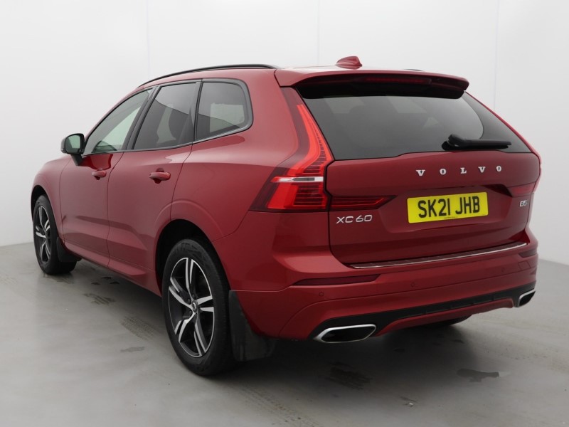 2021 (21) VOLVO XC60 2.0 B5P [250] R DESIGN 5dr AWD Geartronic 5156697