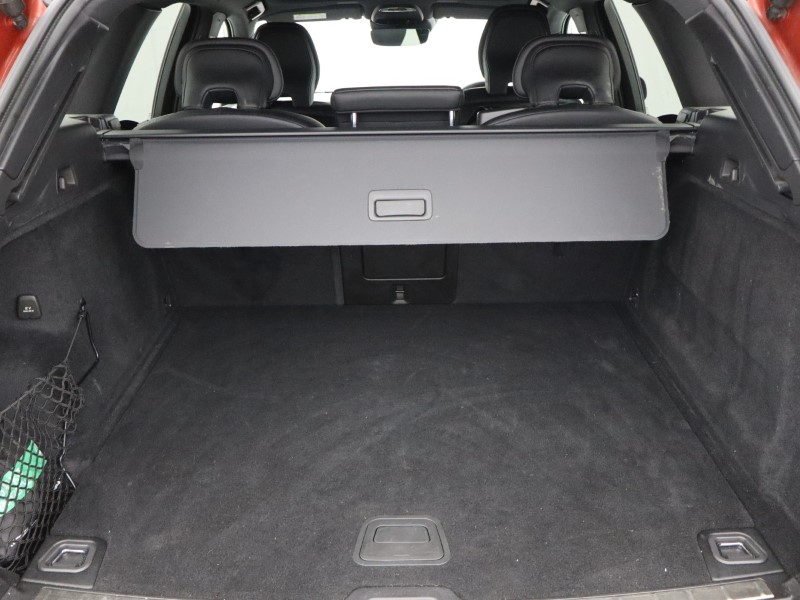 2021 (21) VOLVO XC60 2.0 B5P [250] R DESIGN 5dr AWD Geartronic 5156706