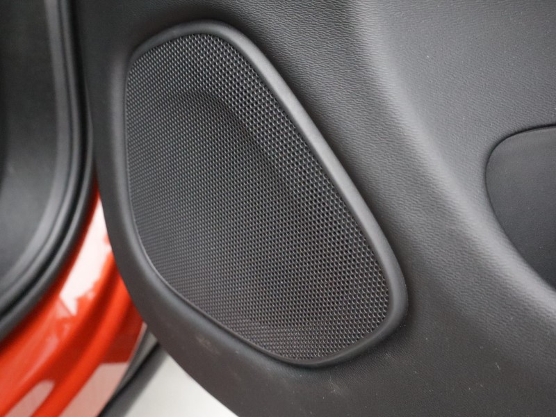 2021 (21) VOLVO XC60 2.0 B5P [250] R DESIGN 5dr AWD Geartronic 5156715