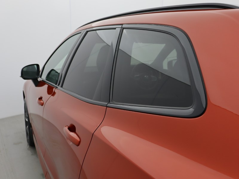 2021 (21) VOLVO XC60 2.0 B5P [250] R DESIGN 5dr AWD Geartronic 5156709