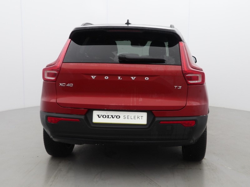 2022 (22) VOLVO XC40 1.5 T3 [163] R DESIGN 5dr Geartronic 5150940