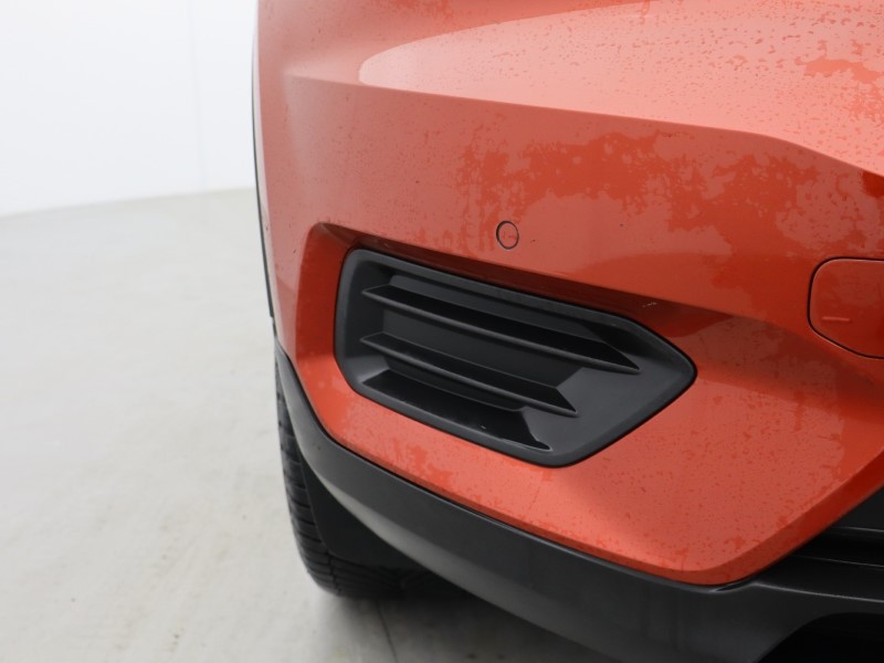 2022 (22) VOLVO XC40 1.5 T3 [163] R DESIGN 5dr Geartronic 5150948