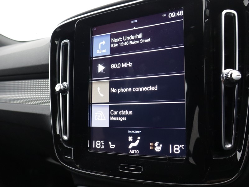 2022 (22) VOLVO XC40 1.5 T3 [163] R DESIGN 5dr Geartronic 5150989