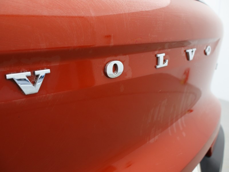 2022 (22) VOLVO XC40 1.5 T3 [163] R DESIGN 5dr Geartronic 5150951