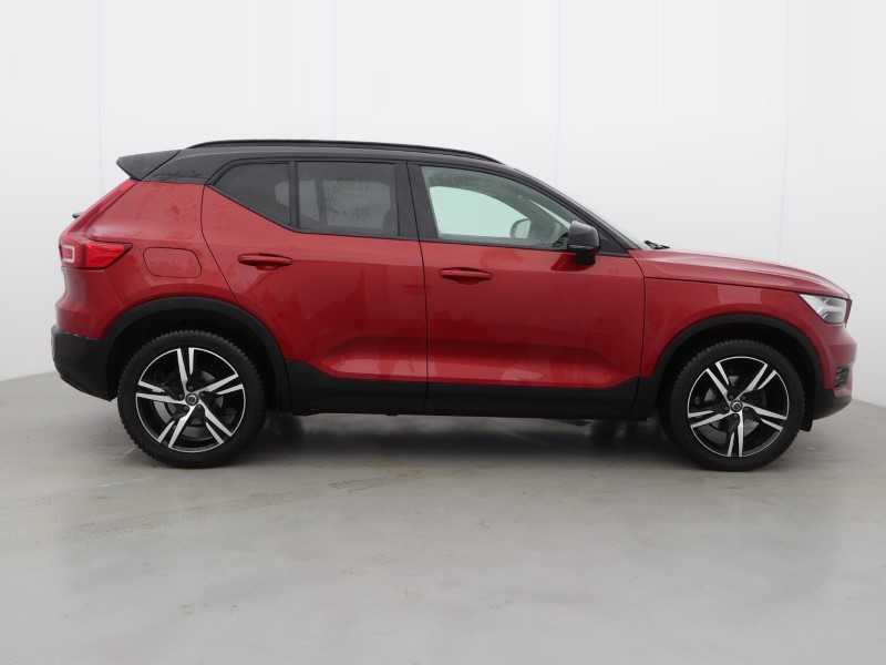 2022 (22) VOLVO XC40 1.5 T3 [163] R DESIGN 5dr Geartronic 5150942