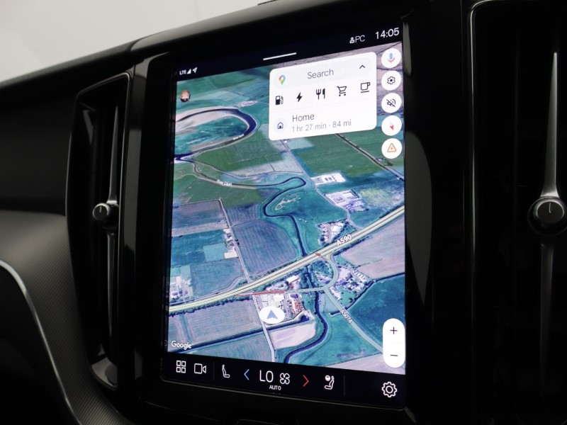 2024 (24) VOLVO XC60 2.0 T6 [350] RC PHEV Plus Dark 5dr AWD Geartronic 5176857