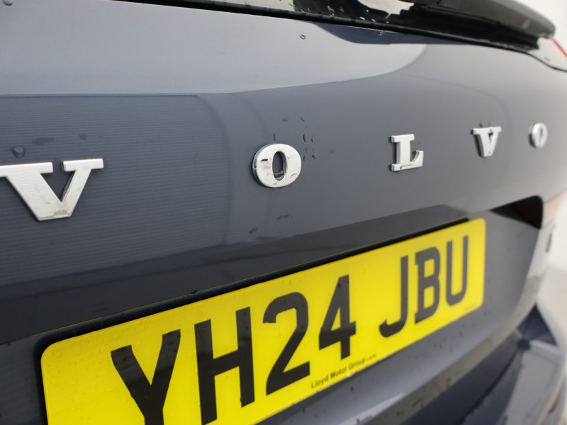 2024 (24) VOLVO XC60 2.0 T6 [350] RC PHEV Plus Dark 5dr AWD Geartronic 5176824