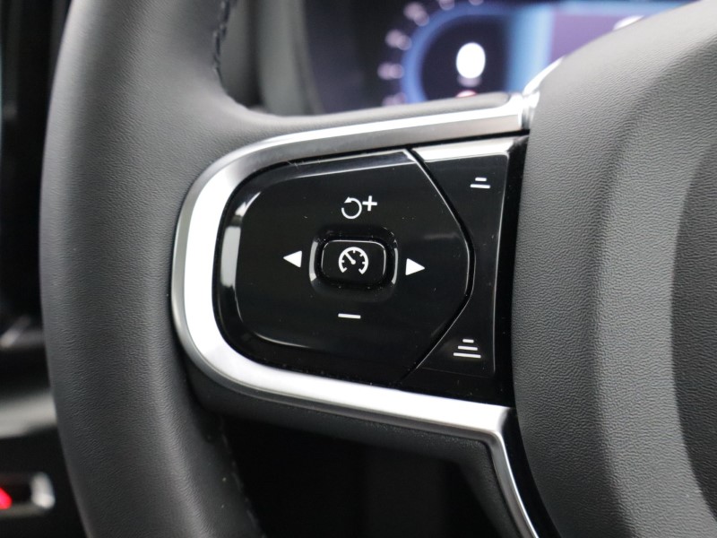 2024 (24) VOLVO XC60 2.0 T6 [350] RC PHEV Plus Dark 5dr AWD Geartronic 5176853