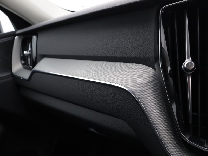 2024 (24) VOLVO XC60 2.0 T6 [350] RC PHEV Plus Dark 5dr AWD Geartronic 5176866