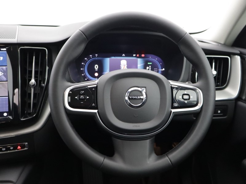 2024 (24) VOLVO XC60 2.0 T6 [350] RC PHEV Plus Dark 5dr AWD Geartronic 5176852