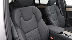 2025 (74) VOLVO XC90 2.0 B5P Plus Dark 5dr AWD Geartronic 5164318