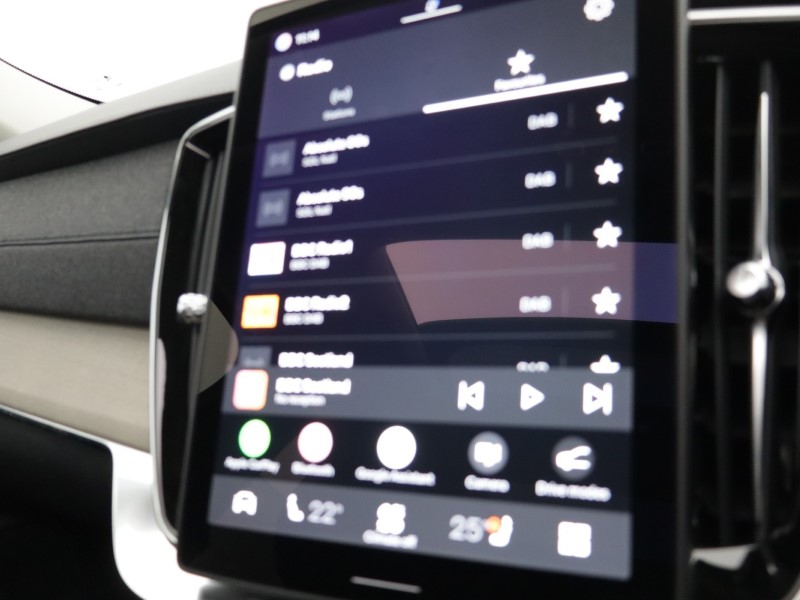 2025 (74) VOLVO XC90 2.0 B5P Plus Dark 5dr AWD Geartronic 5164338