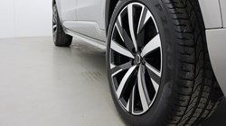 2025 (74) VOLVO XC90 2.0 B5P Plus Dark 5dr AWD Geartronic 5164307