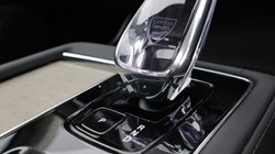 2025 (74) VOLVO XC90 2.0 B5P Plus Dark 5dr AWD Geartronic 5164341