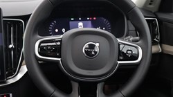 2025 (74) VOLVO XC90 2.0 B5P Plus Dark 5dr AWD Geartronic 5164331