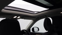 2025 (74) VOLVO XC90 2.0 B5P Plus Dark 5dr AWD Geartronic 5164324
