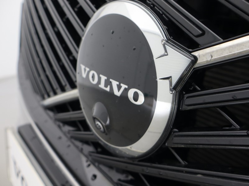 2025 (74) VOLVO XC90 2.0 B5P Plus Dark 5dr AWD Geartronic 5164296